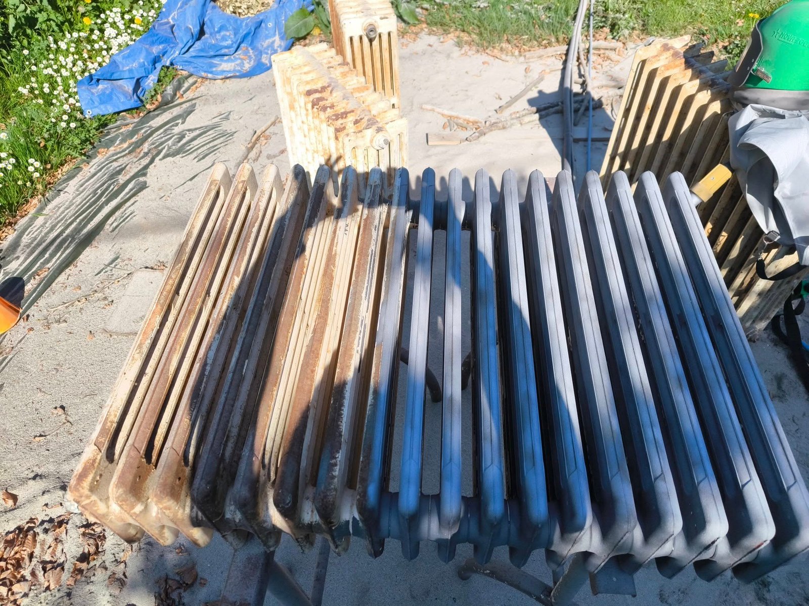 sablage radiateur avant apres